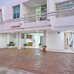 Lovely Kj Apartments